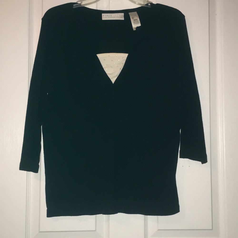 Black 3/4 sleeve tee
